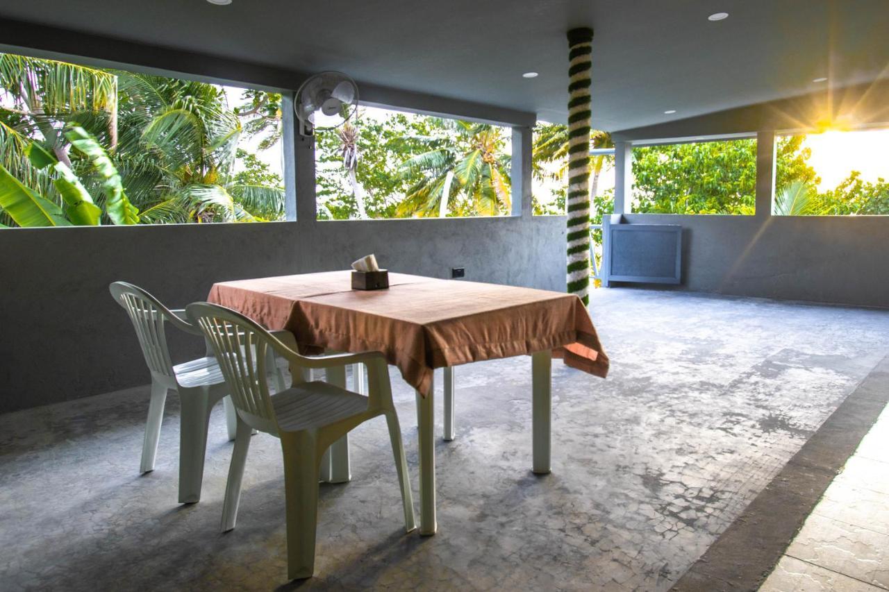 Bed and breakfast Night Star Dhangethi Extérieur photo