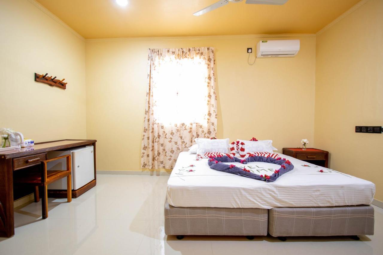 Bed and breakfast Night Star Dhangethi Extérieur photo